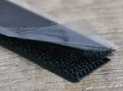 Selbstklebendes Klettband mit Hotmelt-Klebstoff von Klettshop24